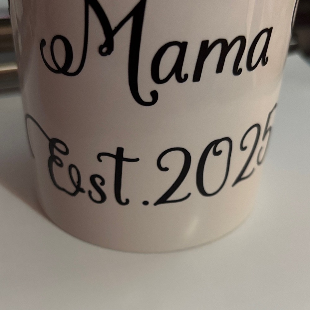 Cricut White Mama Mug with Black Script